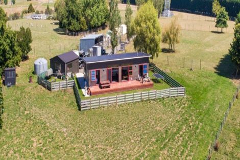 Photo of property in 107 Ashhurst Road, Bunnythorpe, Palmerston North, 4481