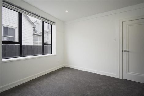 Photo of property in 8/349 Tamaki Drive, Saint Heliers, Auckland, 1071