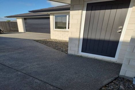 Photo of property in 330a Grenada Street, Papamoa Beach, Papamoa, 3118