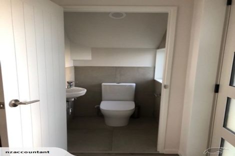 Photo of property in 24 Pikao Place, East Tamaki, Auckland, 2016