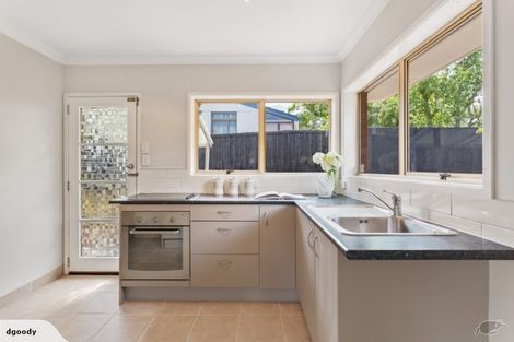 Photo of property in 1/3 Tallington Crescent, Torbay, Auckland, 0630