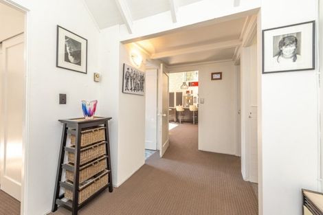 Photo of property in 46 Durie Vale Road, Durie Hill, Whanganui, 4500