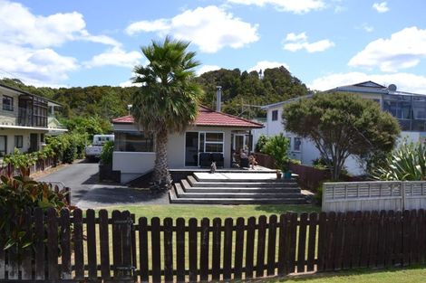 Photo of property in 1969 Ngunguru Road, Ngunguru, Whangarei, 0173