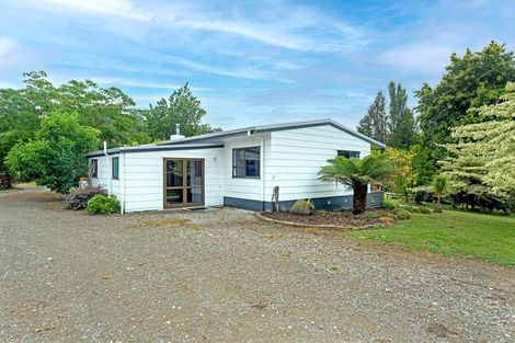 Photo of property in 198 Ormond Valley Road, Ormond, Gisborne, 4071