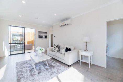 Photo of property in 6 Greenfinch Road, Hobsonville, Auckland, 0616