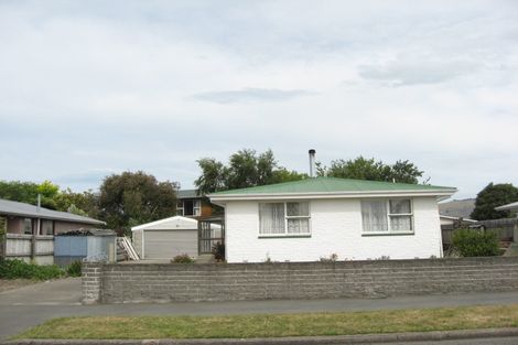 Photo of property in 26 Frensham Crescent, Woolston, Christchurch, 8062