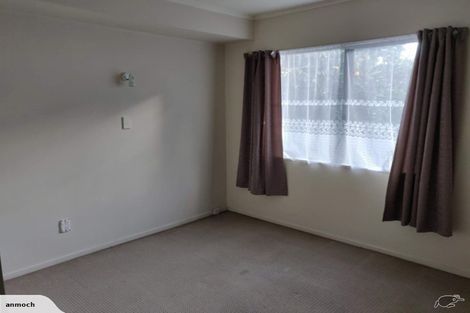 Photo of property in 2/111 Victoria Street, Onehunga, Auckland, 1061