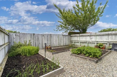 Photo of property in 48 Holyport Close, Fairfield, Dunedin, 9018