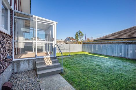Photo of property in 55 Rugby Street, Levin, 5510