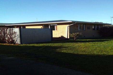 Photo of property in 46 Bush Street, Rangiora, 7400