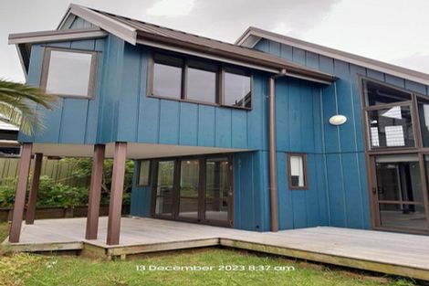 Photo of property in 80 Highland Park Drive, Highland Park, Auckland, 2010