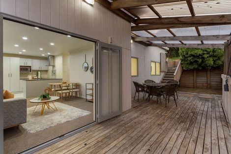 Photo of property in 1/16 Matipo Road, Mairangi Bay, Auckland, 0630