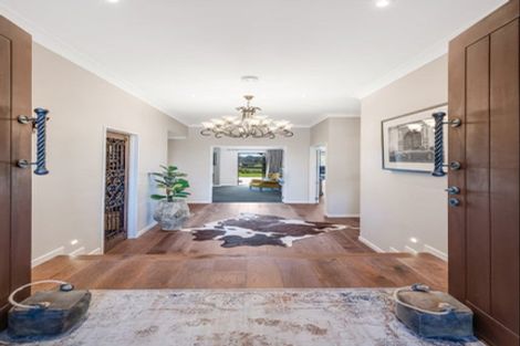 Photo of property in 61a Whitford Park Road, Whitford, Manurewa, 2576