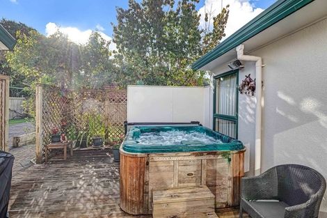 Photo of property in 14 Sophora Way, Albany, Auckland, 0632