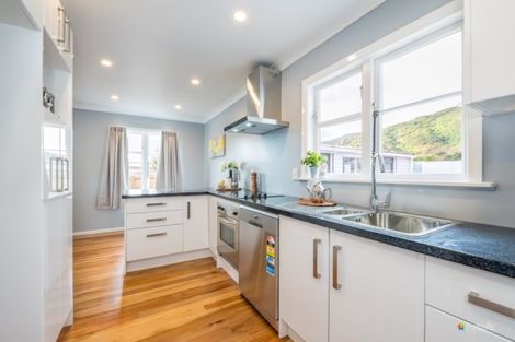 Photo of property in 10 Wise Street, Wainuiomata, Lower Hutt, 5014