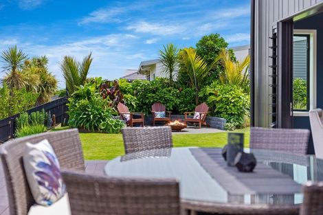 Photo of property in 5 Taranui Way, Paraparaumu Beach, Paraparaumu, 5032