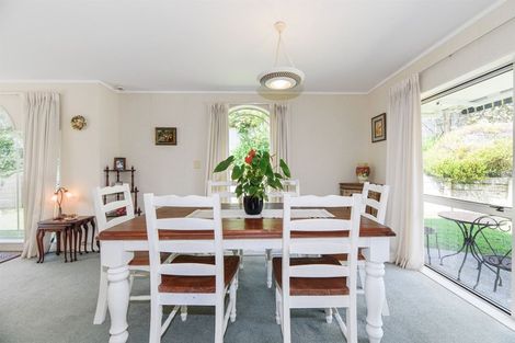 Photo of property in 338 East Coast Road, Sunnynook, Auckland, 0632