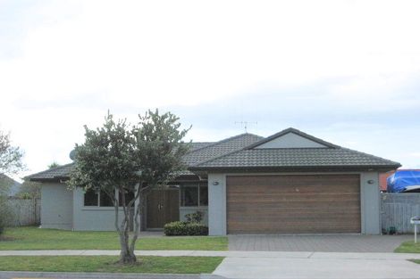 Photo of property in 643 Grenada Street, Papamoa Beach, Papamoa, 3118