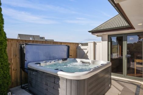 Photo of property in 2 Willis Lane, Rangatira Park, Taupo, 3330