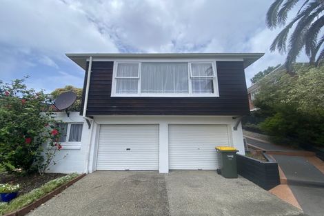 Photo of property in 6 Regal Place, Forrest Hill, Auckland, 0620