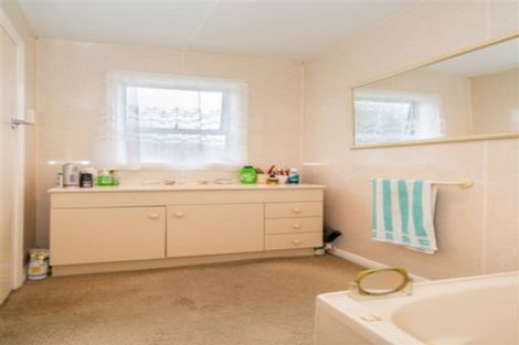 Photo of property in 8 Railway Lane, Outram, 9019