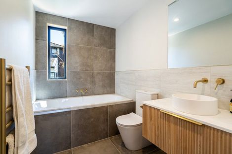 Photo of property in 2/236 Beach Road, Campbells Bay, Auckland, 0630