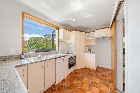 Photo of property in 41 Lomita Road, Johnsonville, Wellington, 6037