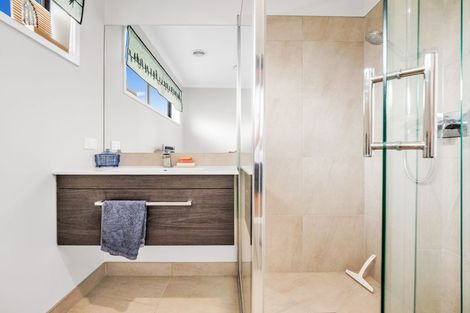 Photo of property in 12 Costello Drive, Ngatea, 3503