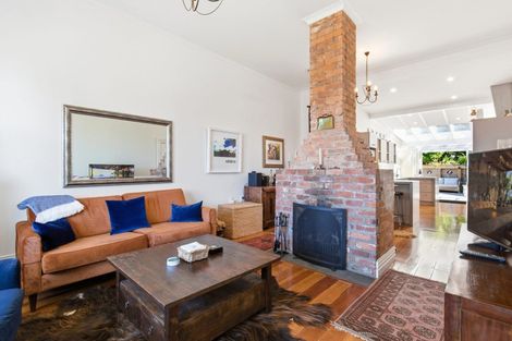 Photo of property in 500 Evans Bay Parade, Hataitai, Wellington, 6021