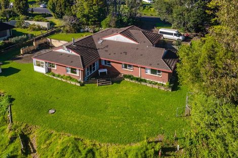 Photo of property in 94 Browns Lane, Flat Bush, Auckland, 2016