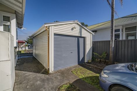 Photo of property in 402 Queen Sh25 Street, Thames, 3500