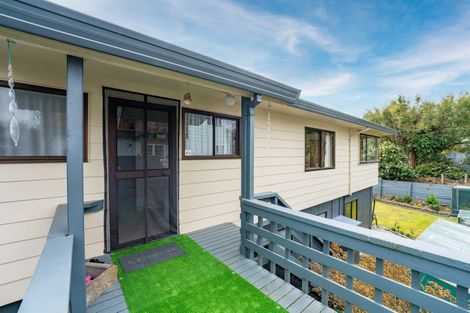 Photo of property in 12 Puriri Street, Hilltop, Taupo, 3330