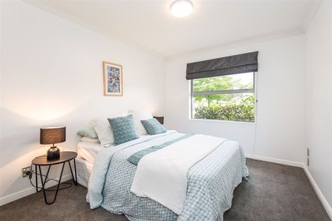 Photo of property in 28 Holbrook Way, Westmorland, Christchurch, 8025