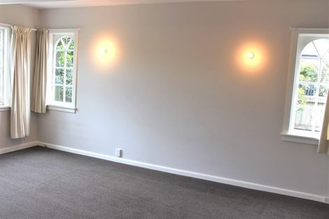Photo of property in 59 Memorial Avenue, Ilam, Christchurch, 8053