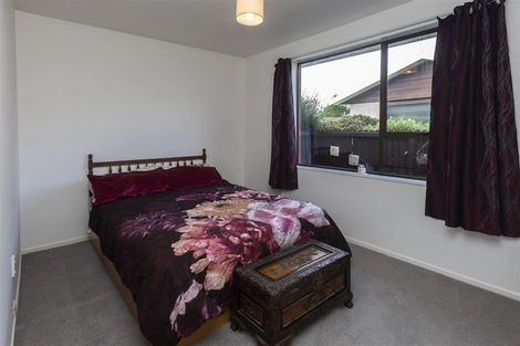 Photo of property in 1/36 Laing Crescent, Heathcote Valley, Christchurch, 8022