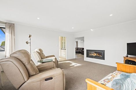 Photo of property in 21 Washington Avenue, Snells Beach, 0920