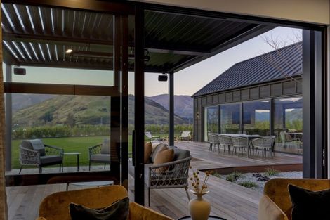 Photo of property in Kawarau Heights, 76 Kawarau Heights Boulevard, Lake Hayes, Queenstown, 9304