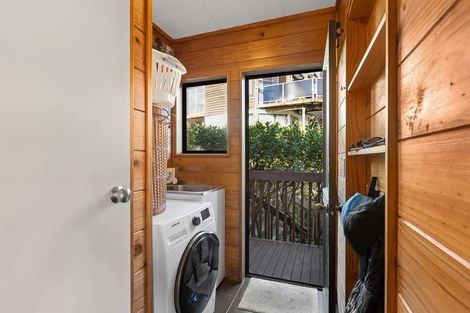 Photo of property in 74a Stanmore Bay Road, Stanmore Bay, Whangaparaoa, 0932