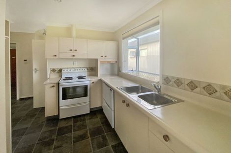 Photo of property in 176 Karaka Street, Castlecliff, Whanganui, 4501