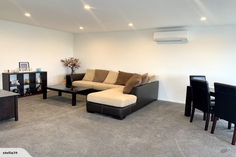 Photo of property in 1/60 Moncks Spur Road, Redcliffs, Christchurch, 8081