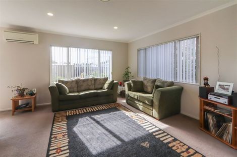 Photo of property in 6c Faber Place, Inglewood, 4330