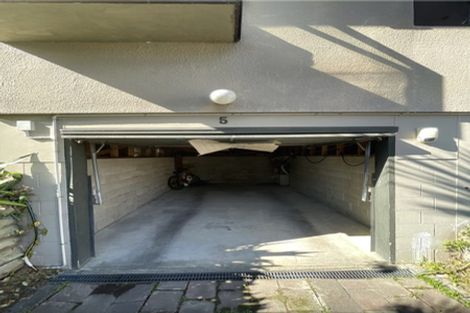 Photo of property in 5/38 Mahara Avenue, Birkenhead, Auckland, 0626