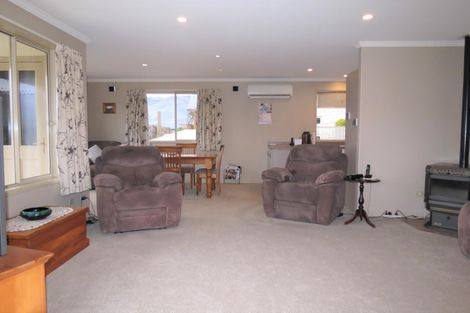 Photo of property in 33 Fenwick Crescent, Cromwell, 9310