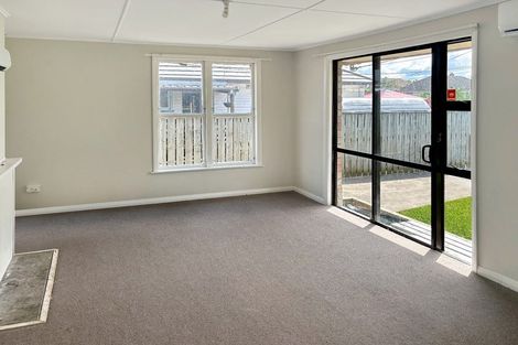Photo of property in 912 Bledisloe Street, Raureka, Hastings, 4120