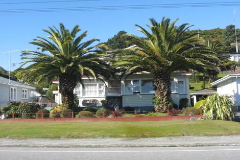 Photo of property in 21 Main South Road, Karoro, Greymouth, 7805
