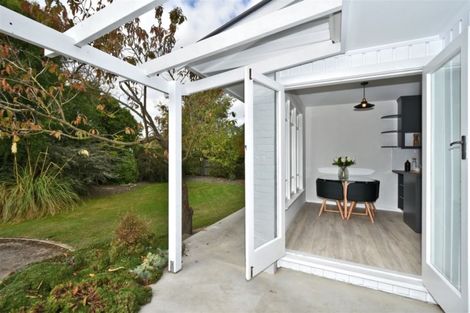 Photo of property in 27 Greenwood Close, Mairehau, Christchurch, 8013