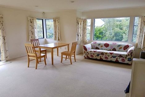 Photo of property in 23 Springside Place, New Lynn, Auckland, 0600