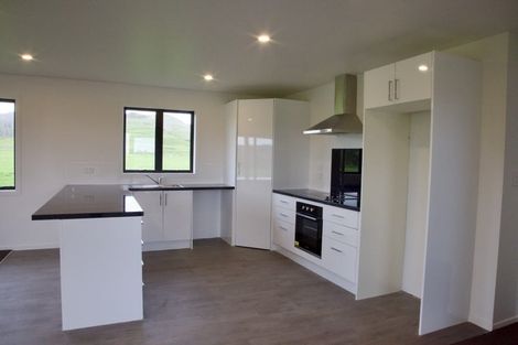 Photo of property in 20 Journeys End, Tapora, 0977