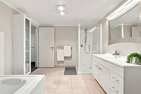 Photo of property in 194 Beach Road, Campbells Bay, Auckland, 0630
