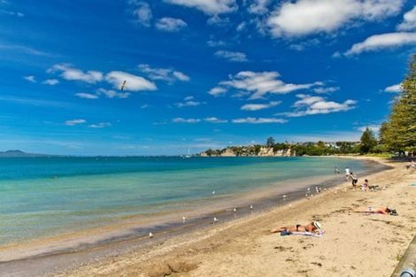 Photo of property in 1/30 Manly Esplanade, Browns Bay, Auckland, 0630